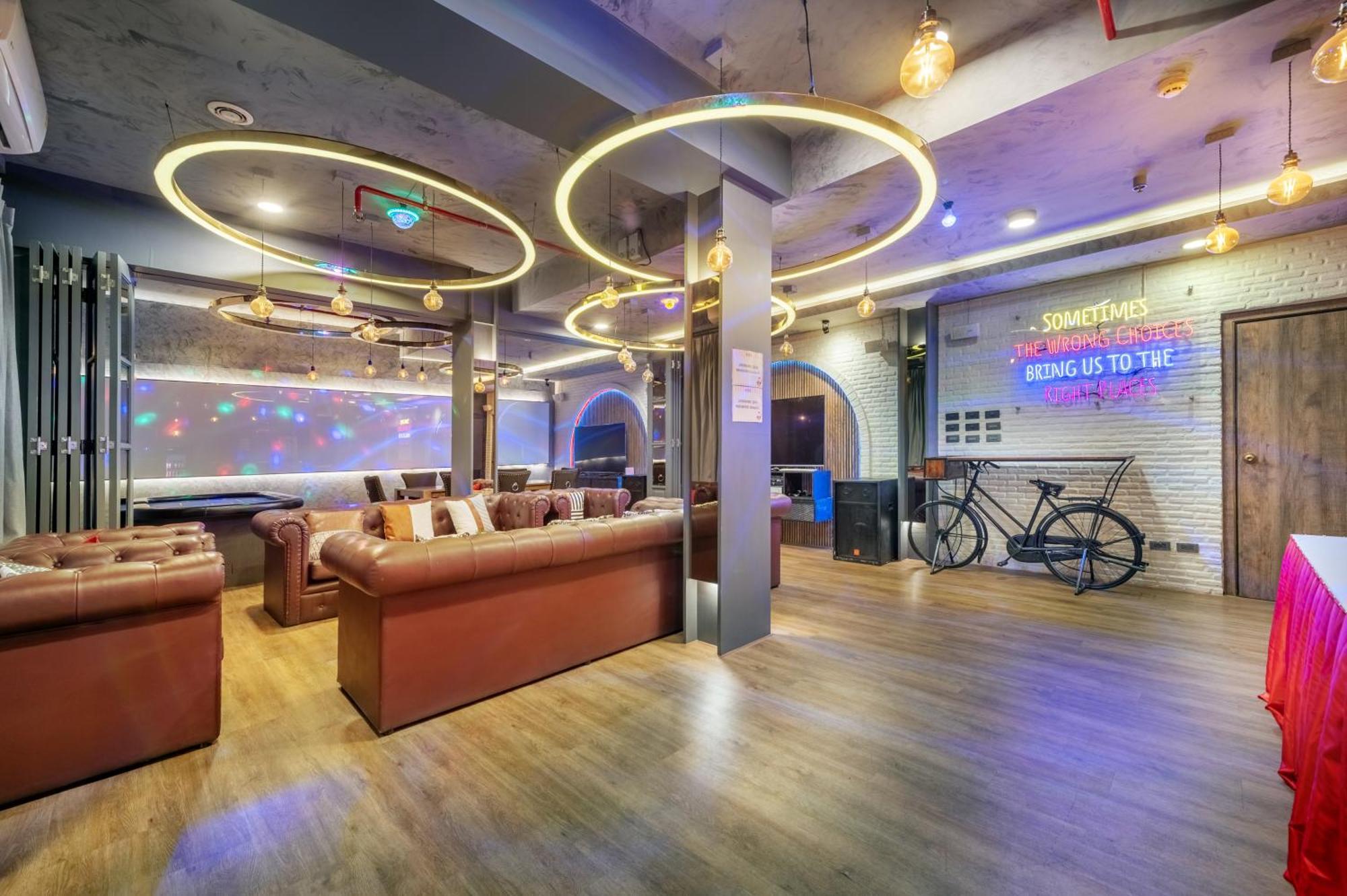 Qiu Hotel Sukhumvit Sha Plus Bangkok Eksteriør bilde